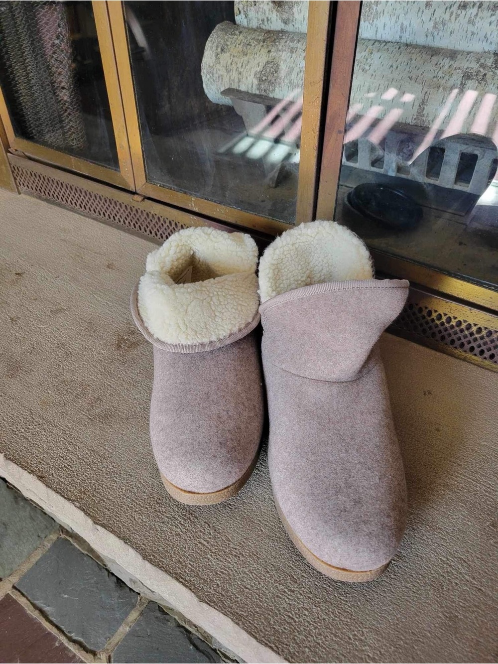 Rockport Cozy Women's Shearling-Lined Slippers - Light Mauve